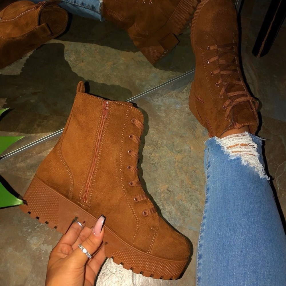 SOLD!! Autumn booties